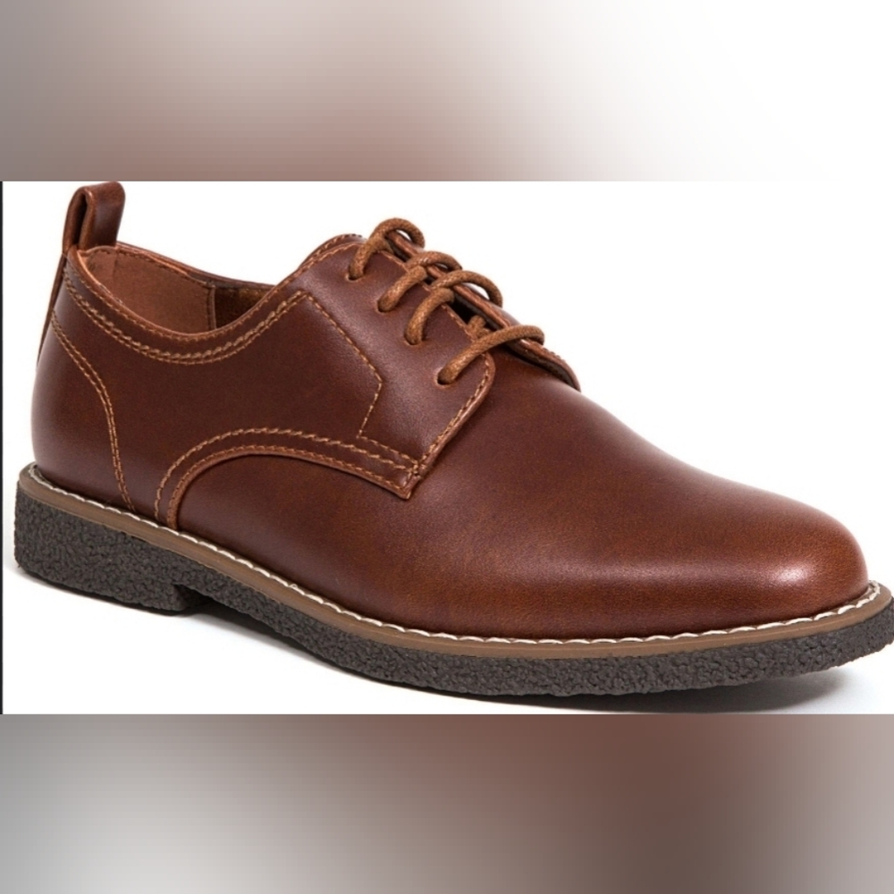 Deer Stags Boys Zander Oxfords Size: 7M NWT No Box